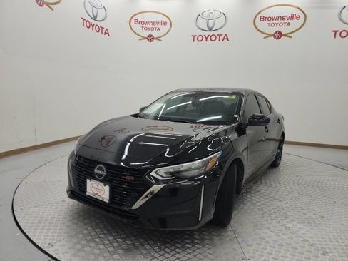 Used 2024 Nissan Sentra SR w/ SR Premium Package FWD image 2