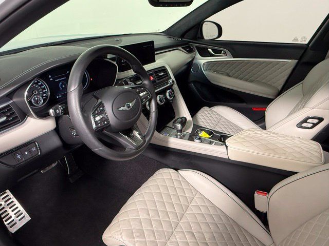 Used 2023 Genesis G70 3.3T w/ Sport Prestige Package RWD image 16