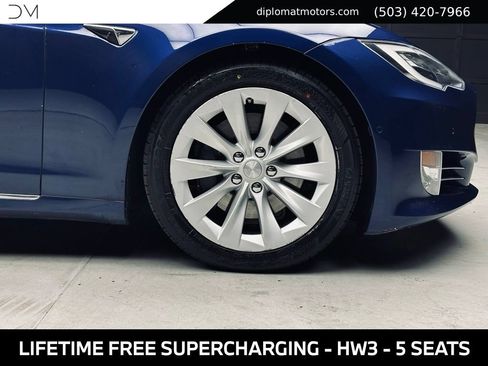Used 2016 Tesla Model S 60D AWD/4WD image 37