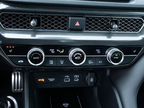 Certified 2025 Acura Integra A-Spec image 31