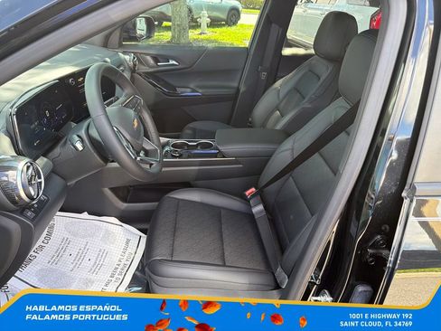 New 2027 Chevrolet Equinox LT w/ Convenience Package II FWD image 14
