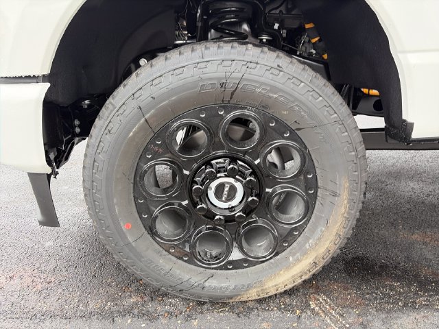 New 2027 Ford F350 Lariat w/ Black Appearance Package AWD/4WD image 29