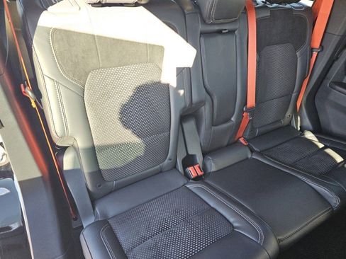 Used 2024 Ford Bronco Raptor image 29