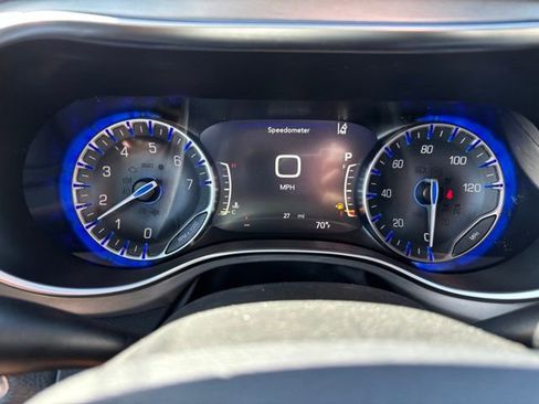 New 2026 Chrysler Pacifica Pinnacle AWD/4WD image 26