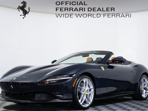 Certified 2024 Ferrari Roma Spider image 1