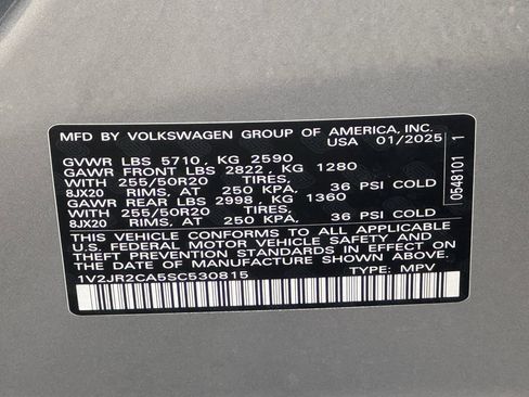 Used 2025 Volkswagen Atlas SE image 41
