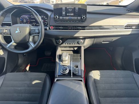 Used 2024 Mitsubishi Outlander Ralliart AWD/4WD image 10