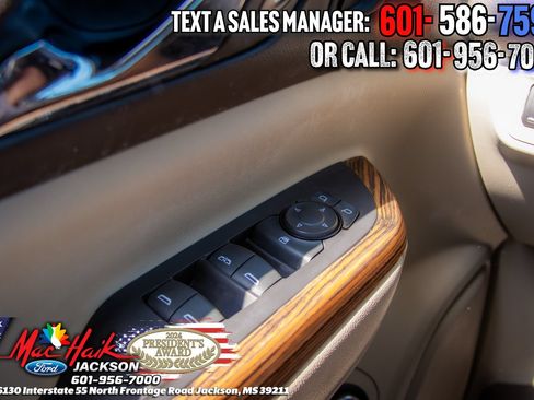 Used 2019 GMC Acadia Denali w/ Technology Package FWD image 12