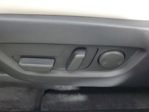 Certified 2025 MAZDA CX-90 3.3 Turbo S w/ Premium Package image 21