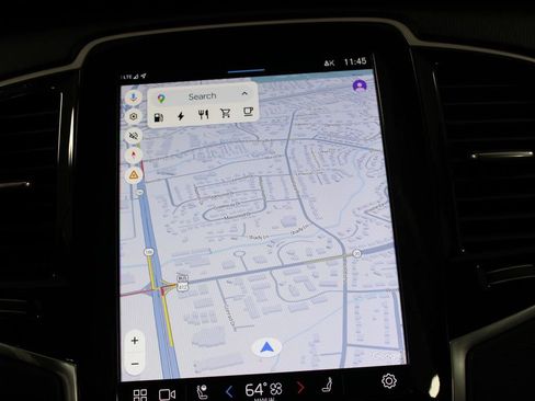 Used 2024 Volvo XC90 T8 Plus w/ Protection Package Premier image 29