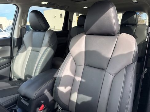 Used 2024 Subaru Ascent Onyx Edition image 15