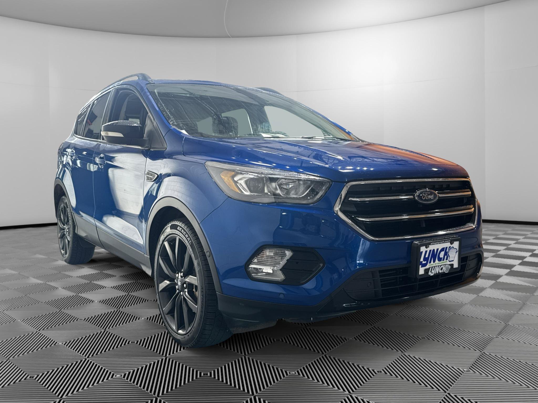Used 2019 Ford Escape Titanium AWD/4WD image 7