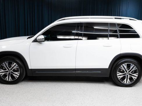 Used 2026 Mercedes-Benz GLB 250 image 8