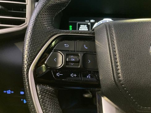 Used 2024 Toyota Tundra Limited w/ Power Package image 14