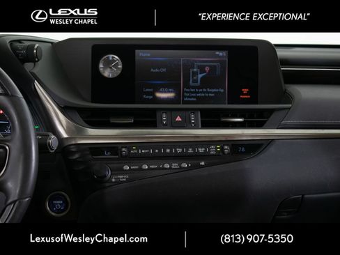 Used 2020 Lexus ES 300h w/ Premium Package FWD image 18