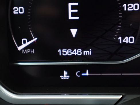 Certified 2025 GMC Sierra 2500 AT4X w/ AT4X AEV Edition AWD/4WD image 15