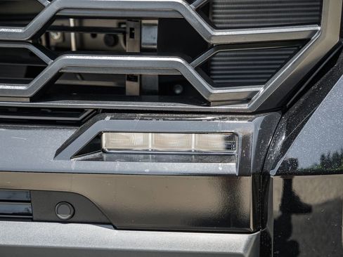 New 2026 Toyota Tundra Limited AWD/4WD image 13