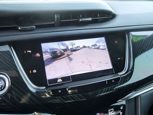 Used 2023 Cadillac XT6 Premium Luxury image 16