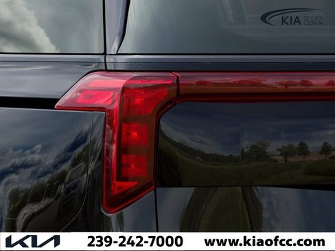 New 2026 Kia Carnival SX image 11