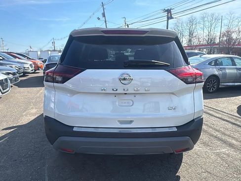Used 2021 Nissan Rogue SV FWD image 6