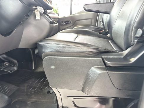 Used 2024 Ford Transit 250 148 High Roof Extended RWD image 19