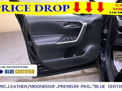 Used 2022 Toyota RAV4 XLE Premium image 27