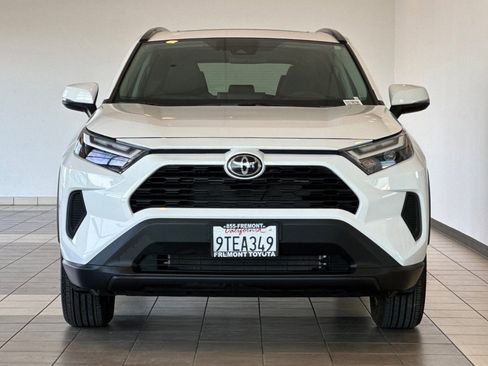 Certified 2025 Toyota RAV4 XLE w/ Convenience Package image 9
