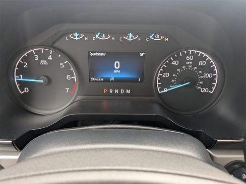 Used 2021 Ford F150 XLT image 32