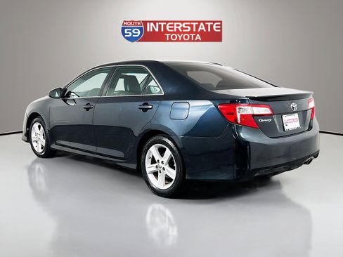 Used 2013 Toyota Camry SE FWD image 5