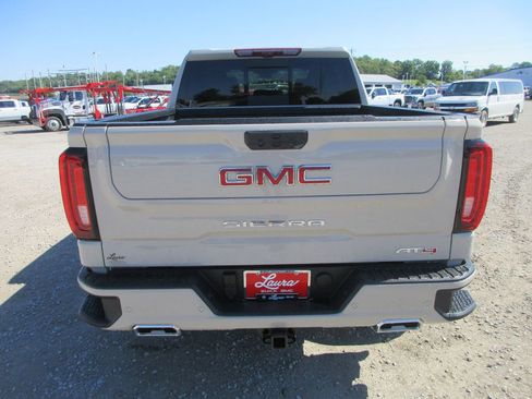 New 2026 GMC Sierra 1500 AT4 w/ AT4 Premium Package AWD/4WD image 6