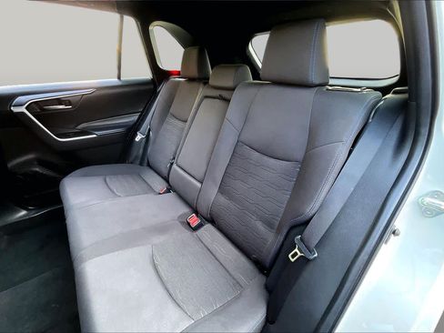 Used 2022 Toyota RAV4 SE AWD/4WD image 20