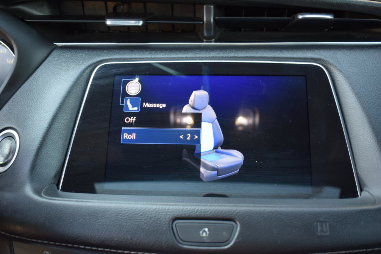 Used 2021 Cadillac XT4 Premium Luxury AWD/4WD image 33