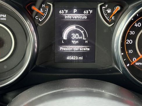 Certified 2022 Jeep Gladiator Sport image 26