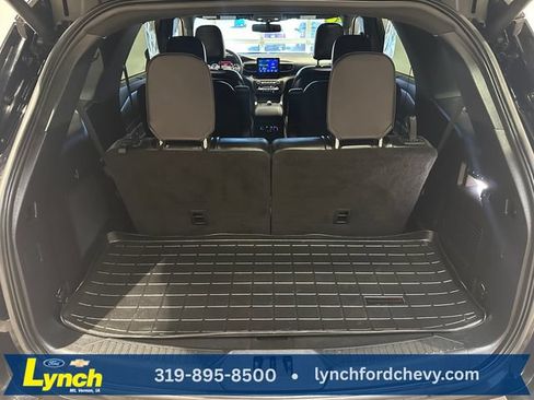 Used 2020 Ford Explorer Limited AWD/4WD image 25