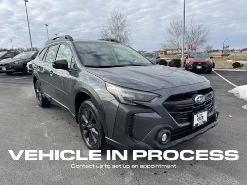 Used 2025 Subaru Outback Onyx Edition XT image 1