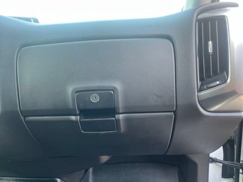 Used 2017 Chevrolet Silverado 1500 LT w/ All Star Edition AWD/4WD image 23