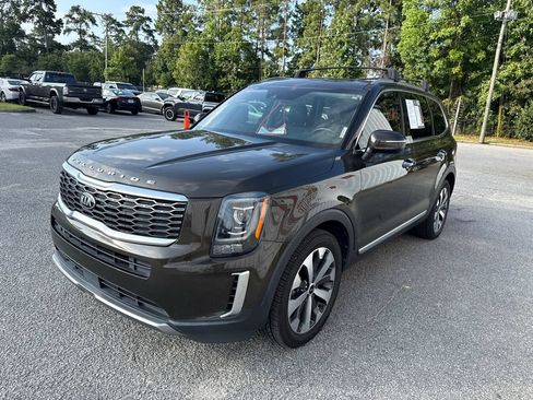 Used 2021 Kia Telluride S FWD image 4