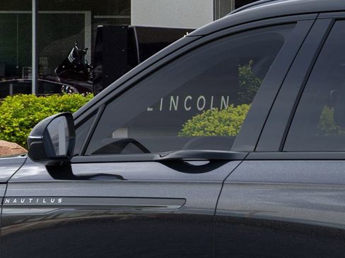 New 2024 Lincoln Nautilus Reserve w/ Equipment Group 202A image 20