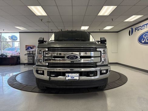 Used 2019 Ford F350 Lariat w/ Chrome Package AWD/4WD image 3