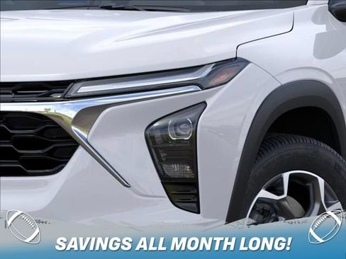 New 2026 Chevrolet Trax LT w/ Driver Confidence Package FWD image 10
