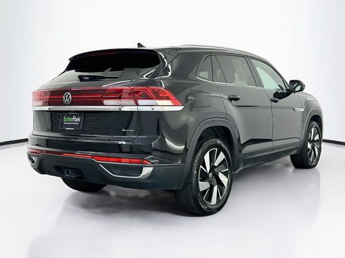 Used 2025 Volkswagen Atlas Cross Sport SE AWD/4WD image 9