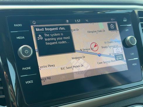 Used 2020 Volkswagen Atlas SEL FWD image 30