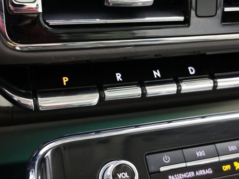 Used 2020 Lincoln Navigator L Black Label w/ Cargo Convenience Package image 6