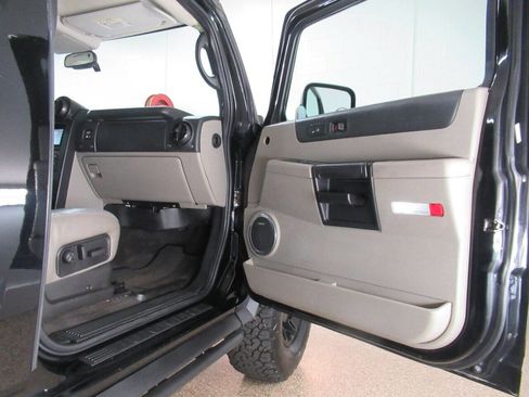 Used 2006 HUMMER H2 image 17