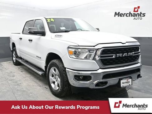 Used 2024 RAM 1500 Big Horn image 1