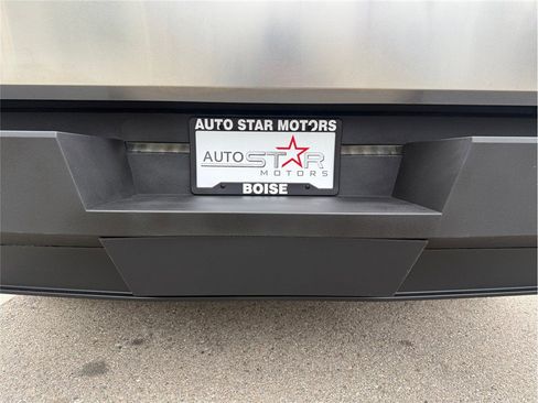 Used 2024 Tesla Cybertruck AWD Crew Cab image 45