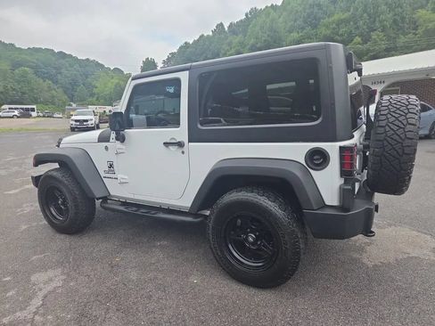 Used 2012 Jeep Wrangler Sport AWD/4WD image 8