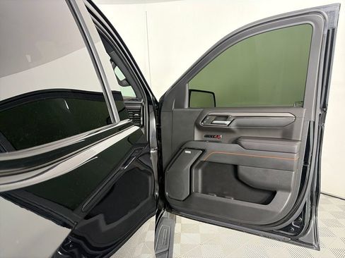 Used 2023 GMC Sierra 1500 AT4 w/ AT4 Premium Package AWD/4WD image 30