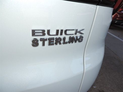 New 2026 Buick Enclave Preferred w/ Power Package image 12