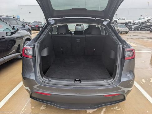 Used 2022 Tesla Model Y Performance AWD/4WD image 24